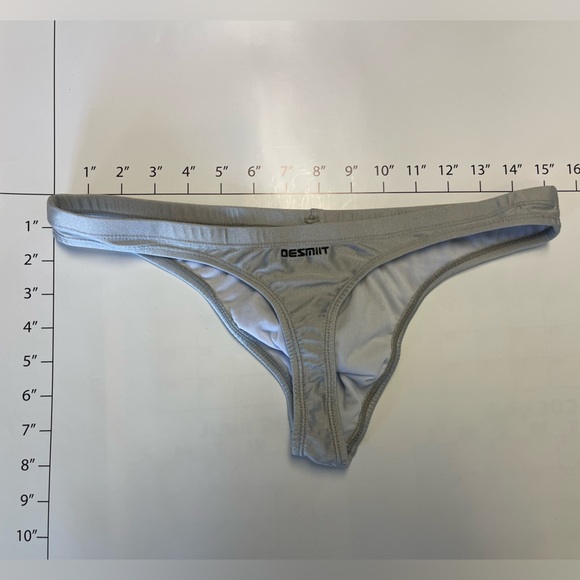 Men’s Desmiit mini swim thong size L, Asian size XXL, used in great con… - Picture 2 of 3